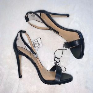 Express heels